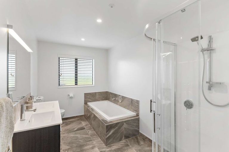 Photo of property in 5 Hampton Drive, Swannanoa, Kaiapoi, 7692