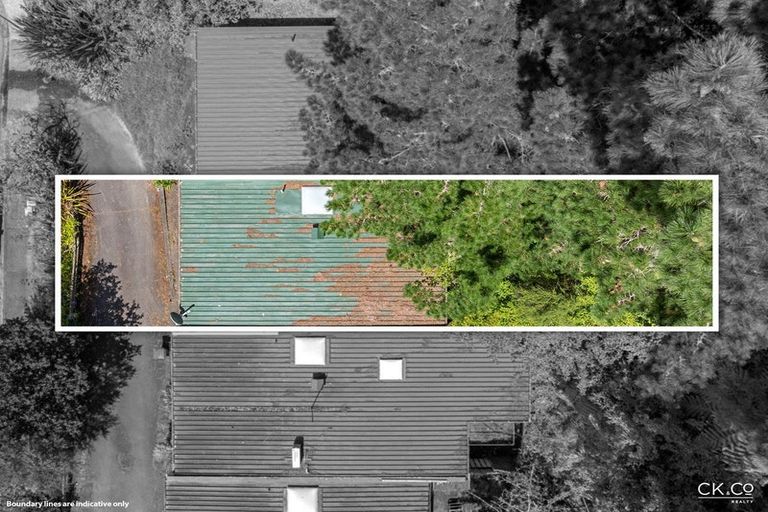 Photo of property in 2/26 Deller Grove, Silverstream, Upper Hutt, 5019