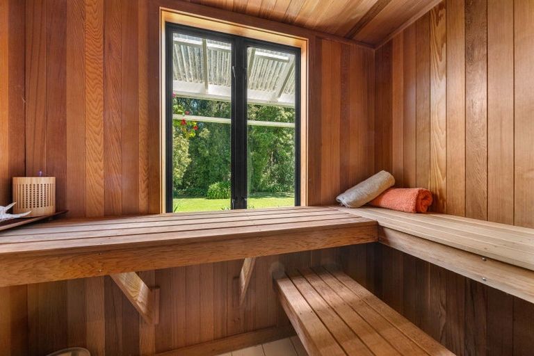 Photo of property in 72a Ahikouka Road, Ahikouka, Greytown, 5794