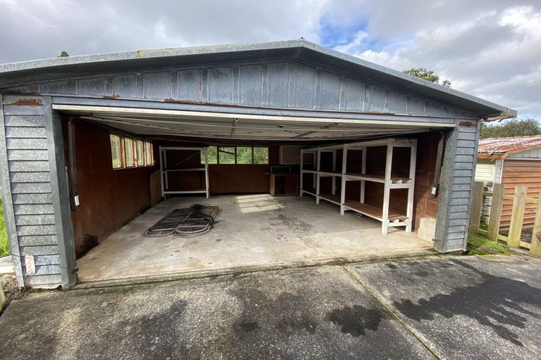 Photo of property in 71 Salamanca Road, Sunnynook, Auckland, 0620