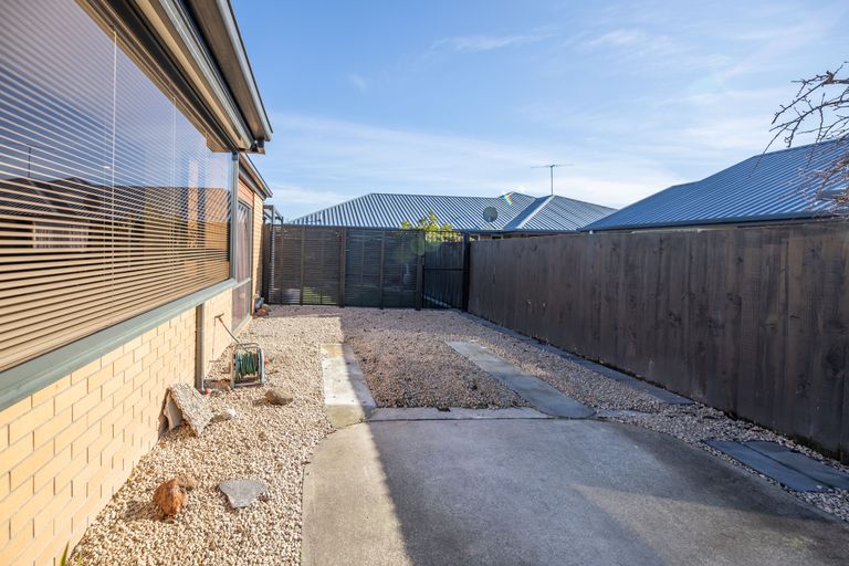 Photo of property in 9a Bunting Place, Woodend, 7610