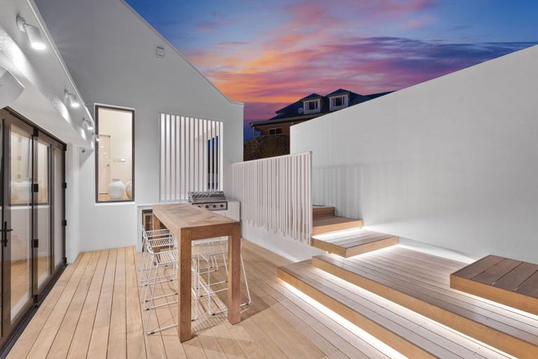 Photo of property in 7 Harry Ell Drive, Cashmere, Christchurch, 8022