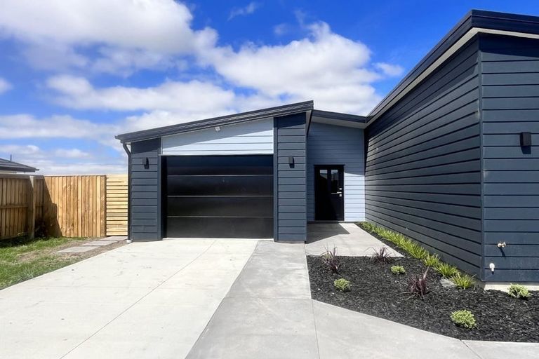 Photo of property in 10 Candlesticks Crescent, Lincoln, 7608