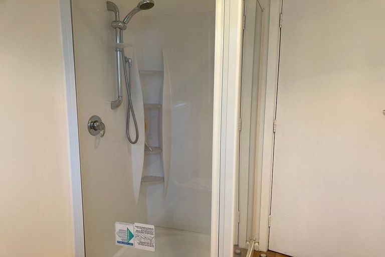 Photo of property in 2/82 Grahams Road, Burnside, Christchurch, 8041