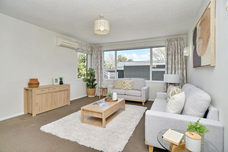Photo of property in 51a Rayburn Avenue, Papanui, Christchurch, 8053