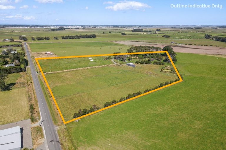 Photo of property in 49 Ferry Road, West Plains, Invercargill, 9879
