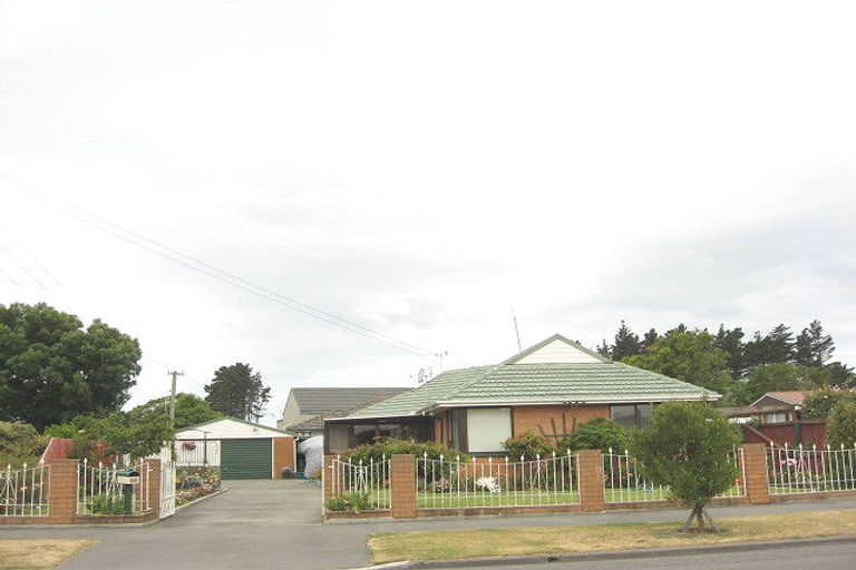 Photo of property in 468 Bower Avenue, Parklands, Christchurch, 8083