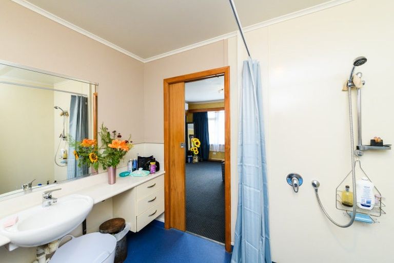 Photo of property in 15 Rangiotu Road, Himatangi, Palmerston North, 4477