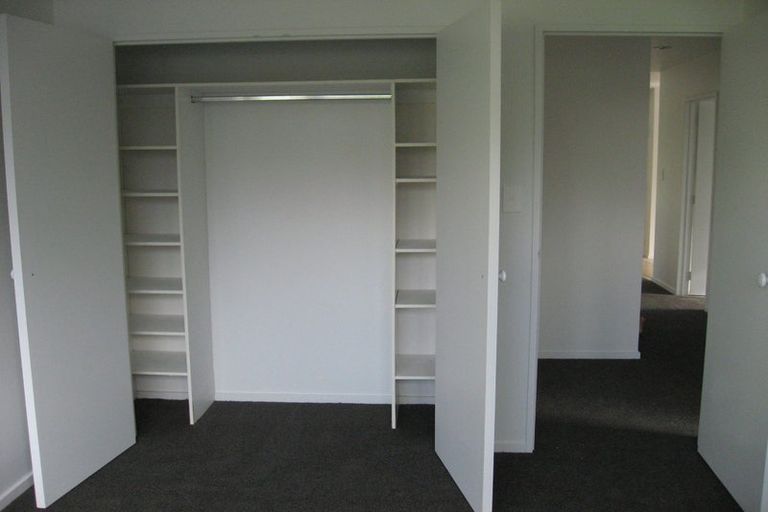 Photo of property in 32 Koromiko Street, New Lynn, Auckland, 0600