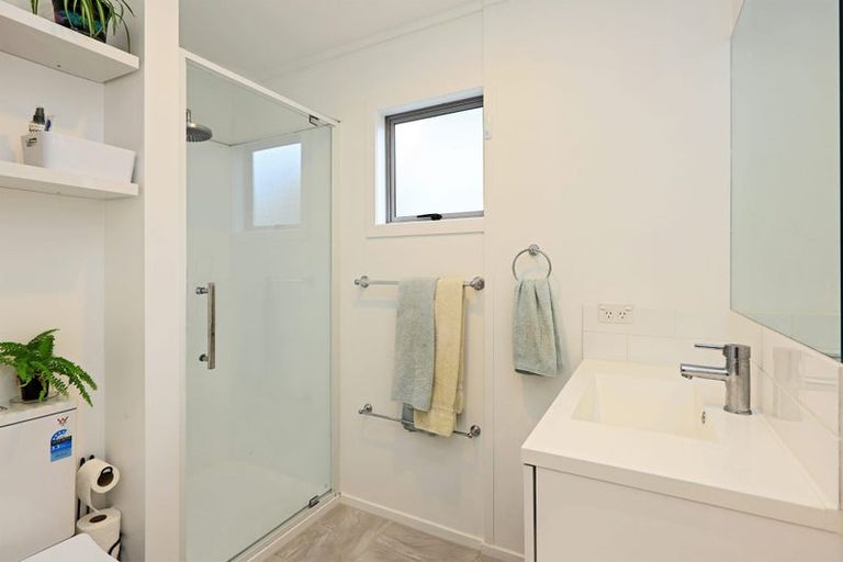 Photo of property in 1b Reynolds Road, Havelock North, 4130