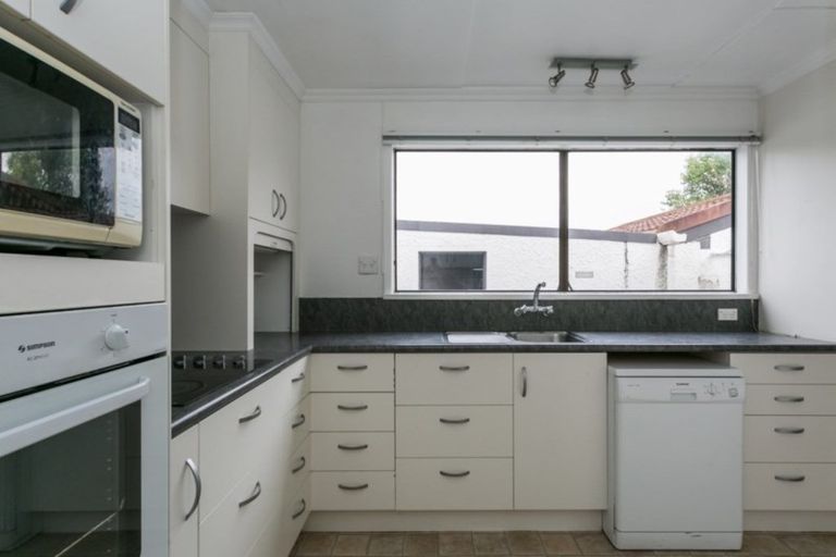 Photo of property in 33 Plassey Street, Havelock North, 4130