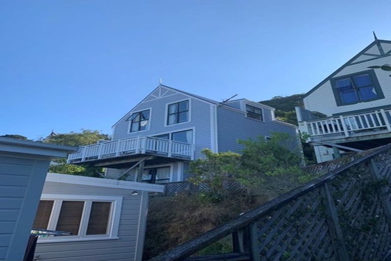 Photo of property in 13a Upper Lewisville Terrace, Thorndon, Wellington, 6011