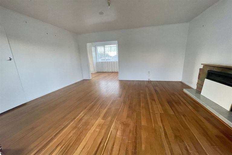 Photo of property in 339 Main Road, Huapai, Kumeu, 0810