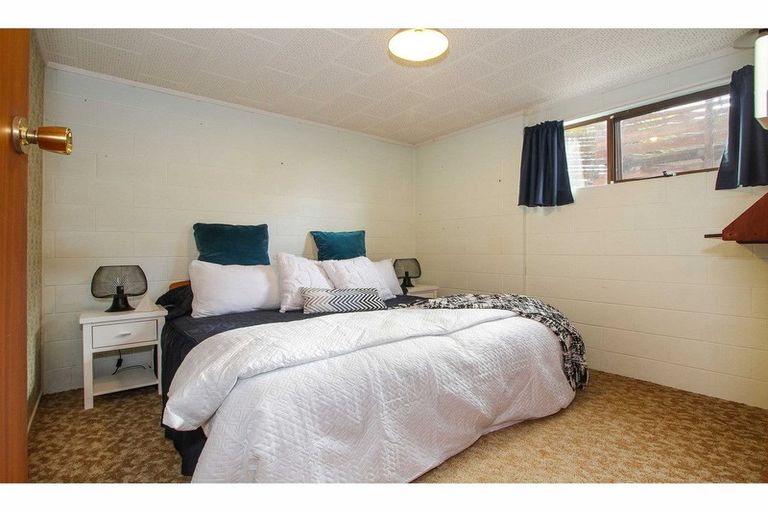 Photo of property in 15 Bishopgate Street, Birkdale, Auckland, 0626