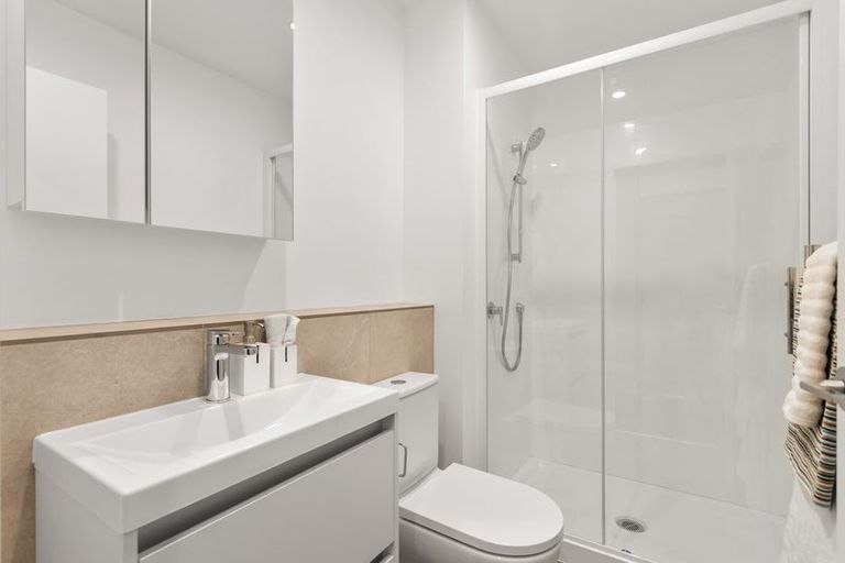 Photo of property in 13 Aituaa Road, Pukekohe, 2120