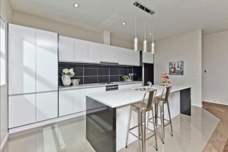 Photo of property in 9 Desmond Road, Silverdale, 0932