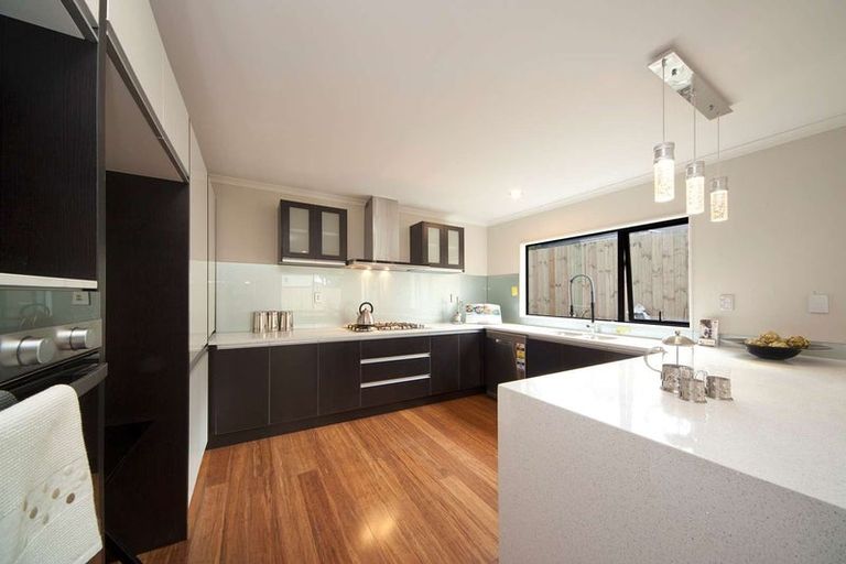 Photo of property in 44 Salisbury Road, Birkdale, Auckland, 0626