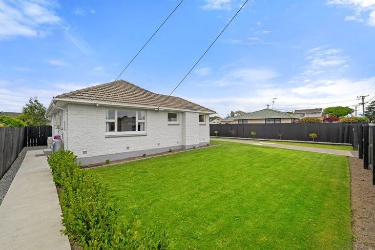 Photo of property in 2/1c Riwai Street, Templeton, Christchurch, 8042