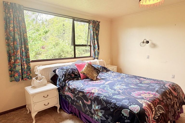 Photo of property in 42 Jessop Street, South Hill, Oamaru, 9400