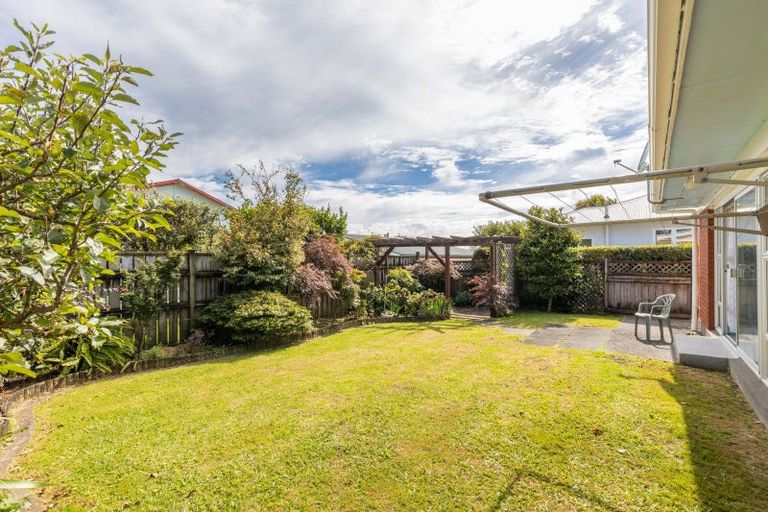 Photo of property in 22a Barrett Street, Westown, New Plymouth, 4310