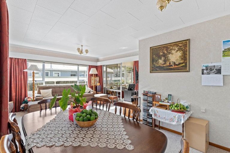 Photo of property in 33 Wynyard Street, Bell Block, New Plymouth, 4312