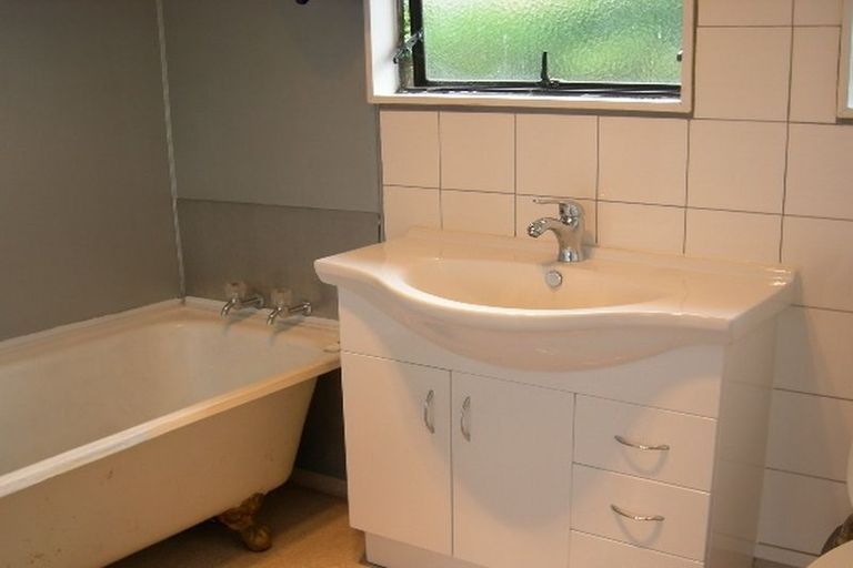 Photo of property in 6a Mill Street, Koutu, Rotorua, 3010