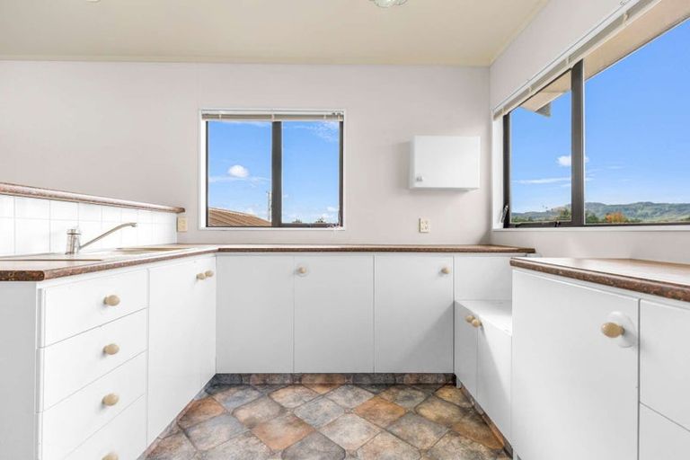 Photo of property in 1 Mansfield Road, Owhata, Rotorua, 3010