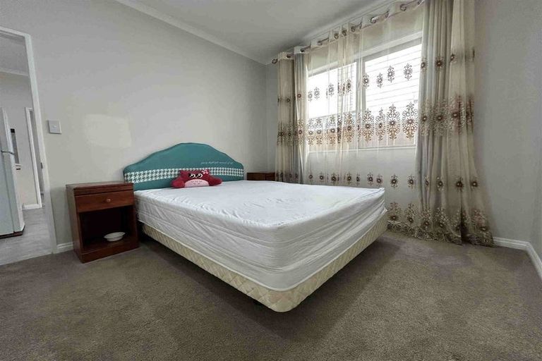 Photo of property in 32 Lisnoble Road, Flat Bush, Auckland, 2019