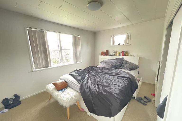 Photo of property in 83 Archmillen Avenue, Pakuranga Heights, Auckland, 2010