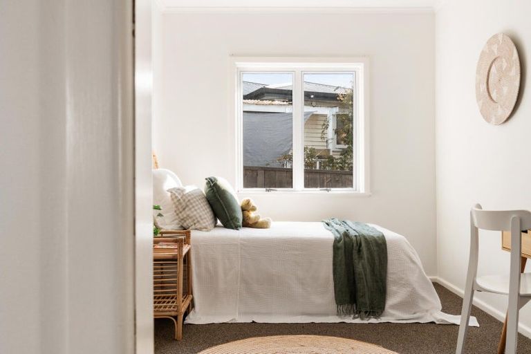 Photo of property in 16 Brown Terrace, Te Puke, 3119