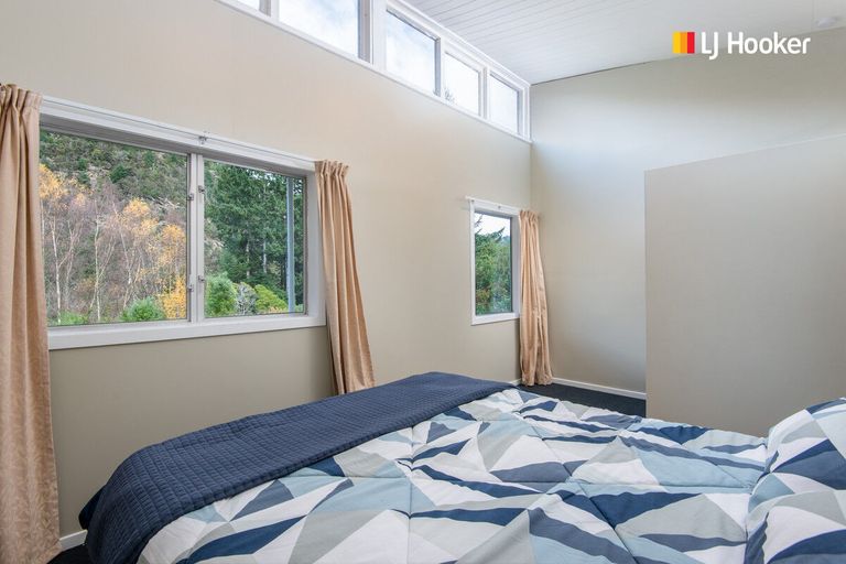 Photo of property in 23 Village Loop Road, Waipori Falls, Outram, 9073