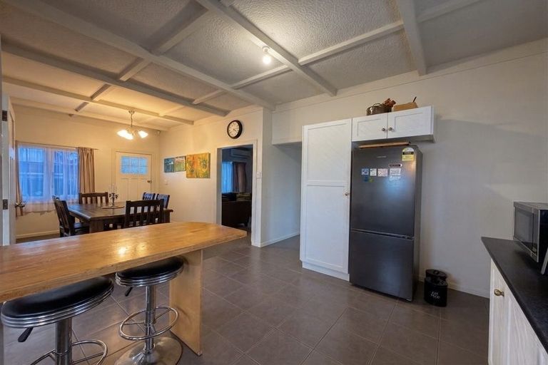 Photo of property in 33a Gloucester Road, Manurewa, Auckland, 2102