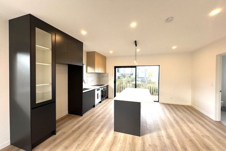 Photo of property in 6a Wahine Street, Papakura, 2110