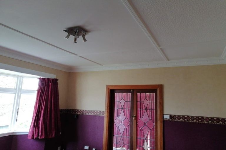 Photo of property in 110 Waiwhetu Road, Waterloo, Lower Hutt, 5011