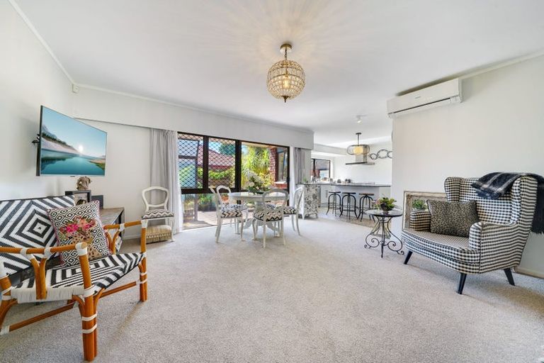 Photo of property in 1/16 Bellfield Road, Opaheke, Papakura, 2113