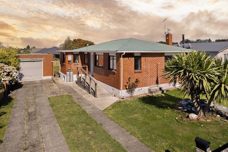 Photo of property in 445 Taieri Road, Halfway Bush, Dunedin, 9010