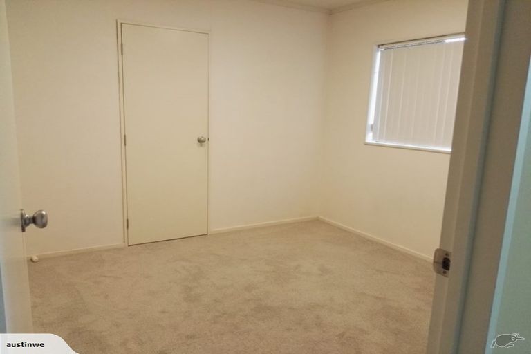 Photo of property in 4a Marlon Lane, East Tamaki, Auckland, 2016