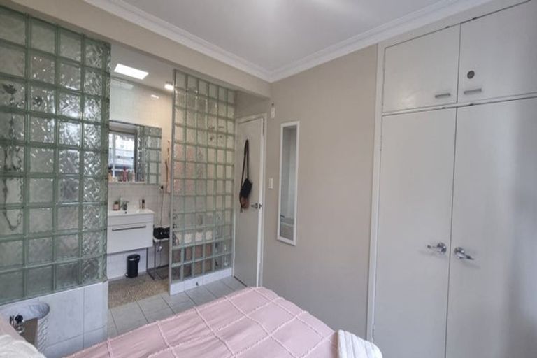 Photo of property in 2/171 Marine Parade, Mount Maunganui, 3116