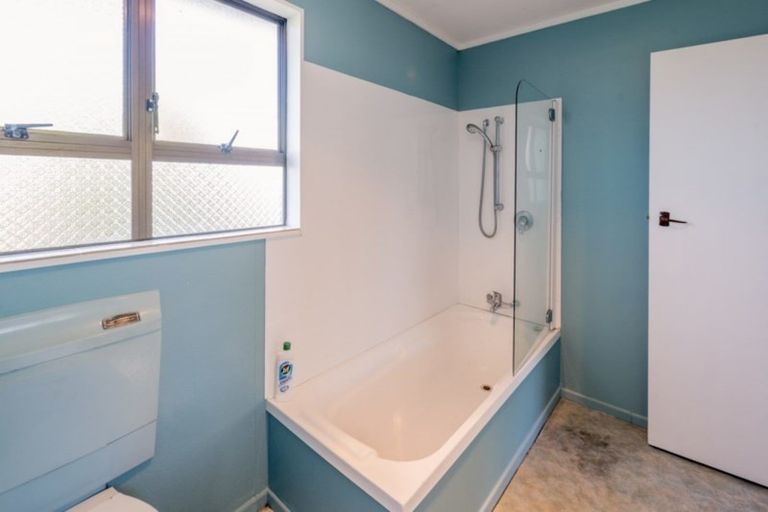 Photo of property in 64 Atkinson Avenue, Otaki Beach, Otaki, 5512