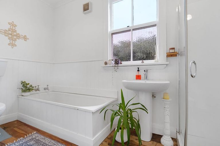 Photo of property in 4 Solway Street, Solway, Masterton, 5810