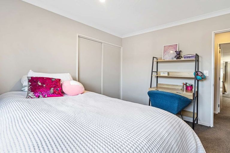 Photo of property in 31 Navy Loop, Rolleston, 7614