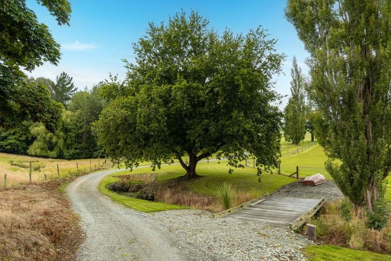 Photo of property in 84 Cover Street, Lumsden, 9730