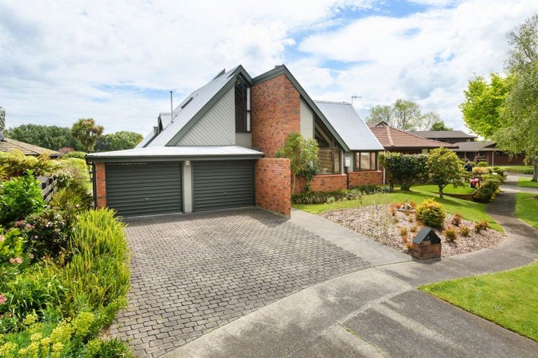 Photo of property in 35 Aintree Crescent, Awapuni, Palmerston North, 4412