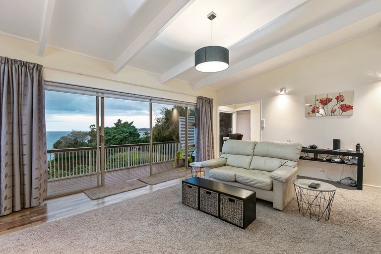 Photo of property in 25 Duncansby Road, Stanmore Bay, Whangaparaoa, 0932