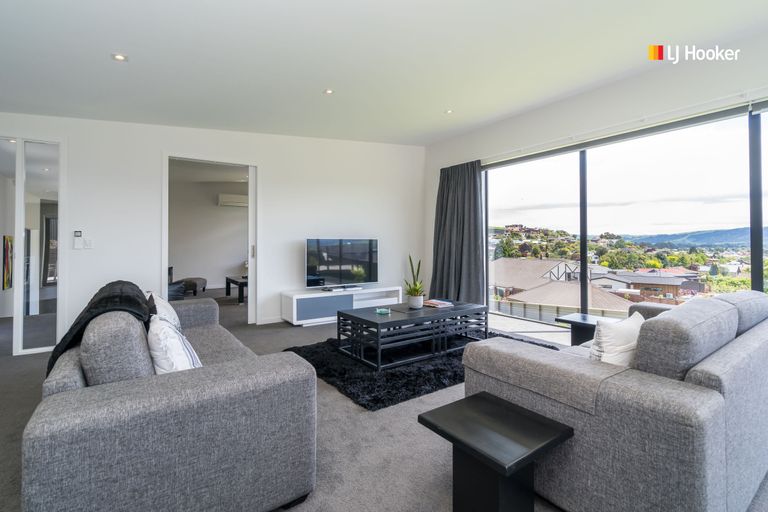 Photo of property in 8 Erica Crescent, Mosgiel, 9024