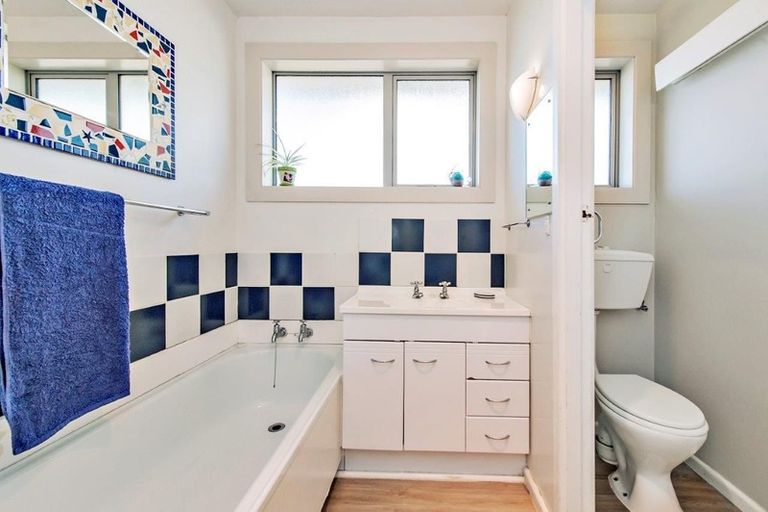 Photo of property in 19 Cunningham Street, Leeston, 7632