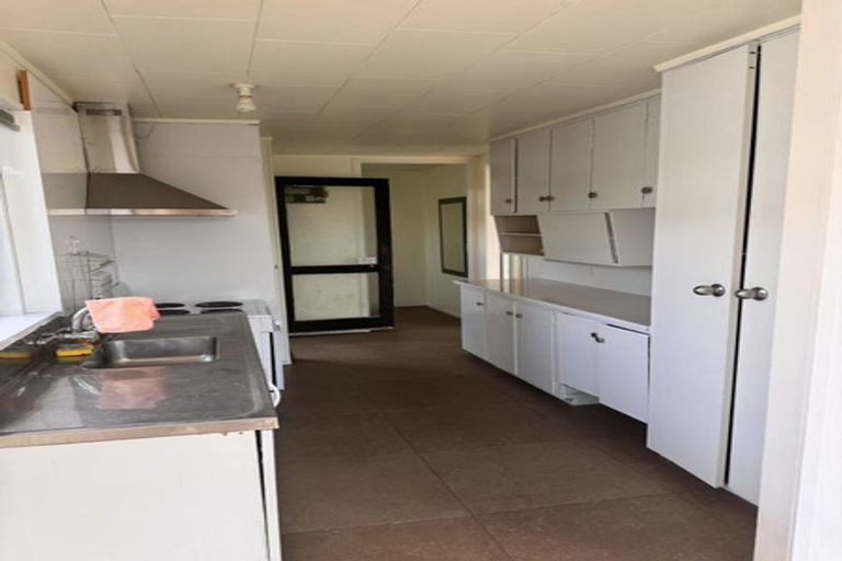 Photo of property in 11 Tennyson Street, Northcote Point, Auckland, 0627