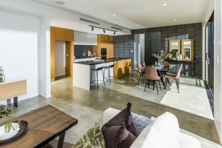 Photo of property in 9 Willis Street, Grasmere, Invercargill, 9810