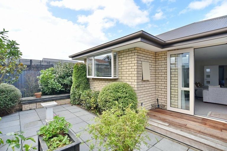 Photo of property in 126a Milton Street, Somerfield, Christchurch, 8024