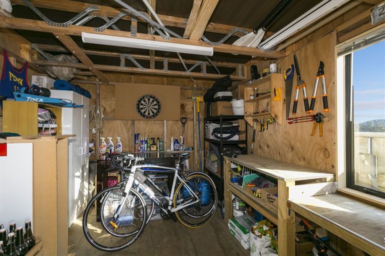 Photo of property in 16b Trinidad Crescent, Grenada Village, Wellington, 6037